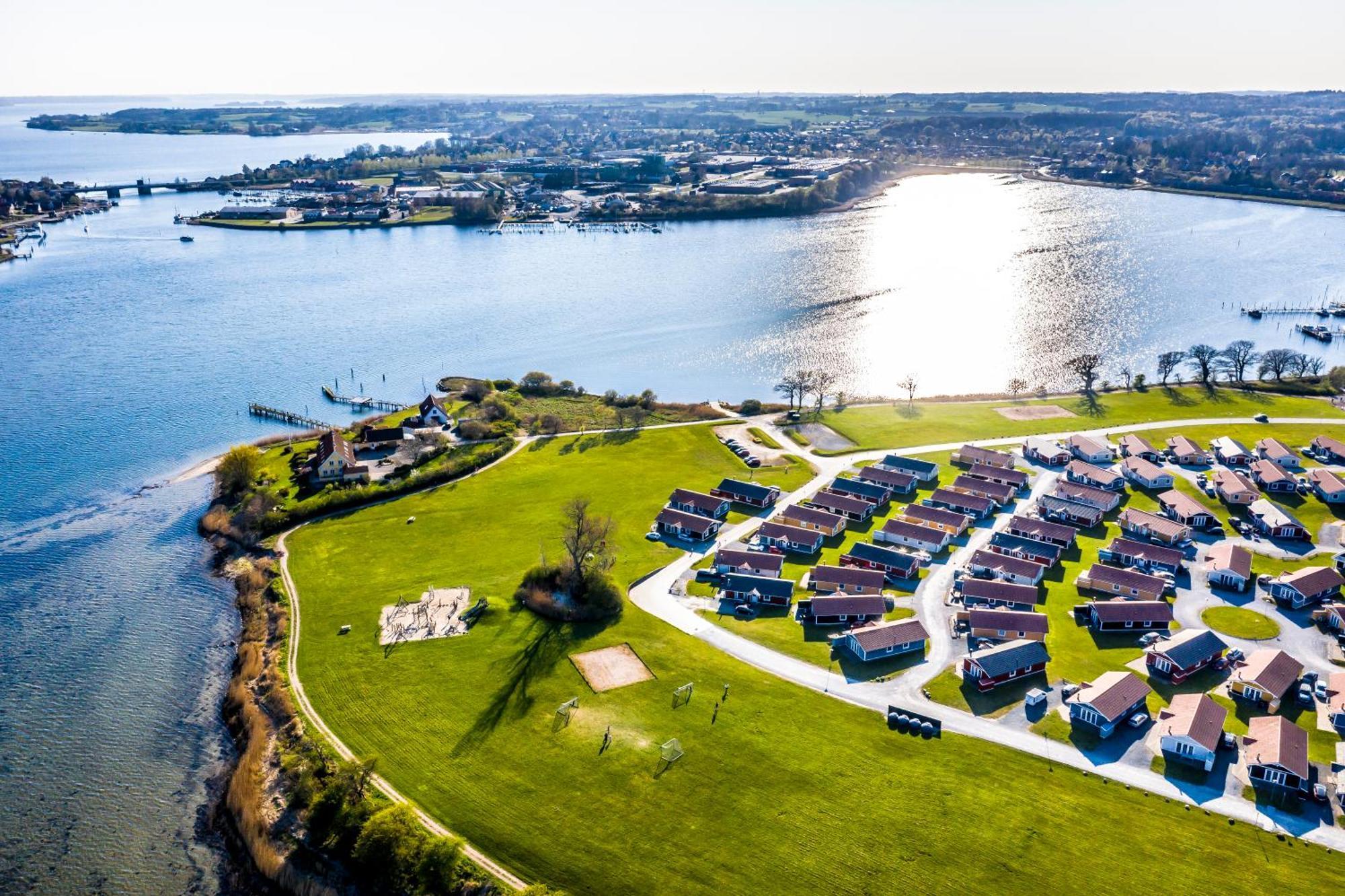 Enjoy Resorts Marina Fiskenaes - Wellness & Waterpark Grasten Bagian luar foto