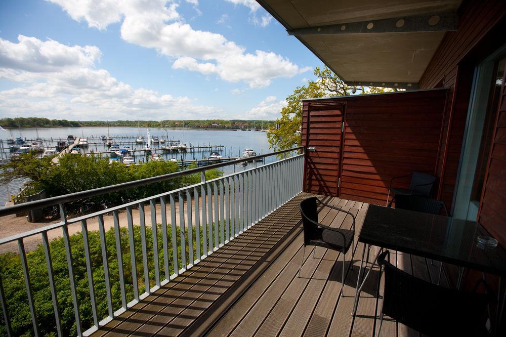 Enjoy Resorts Marina Fiskenaes - Wellness & Waterpark Grasten Bagian luar foto